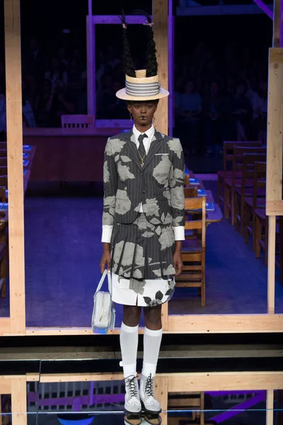 Look 1